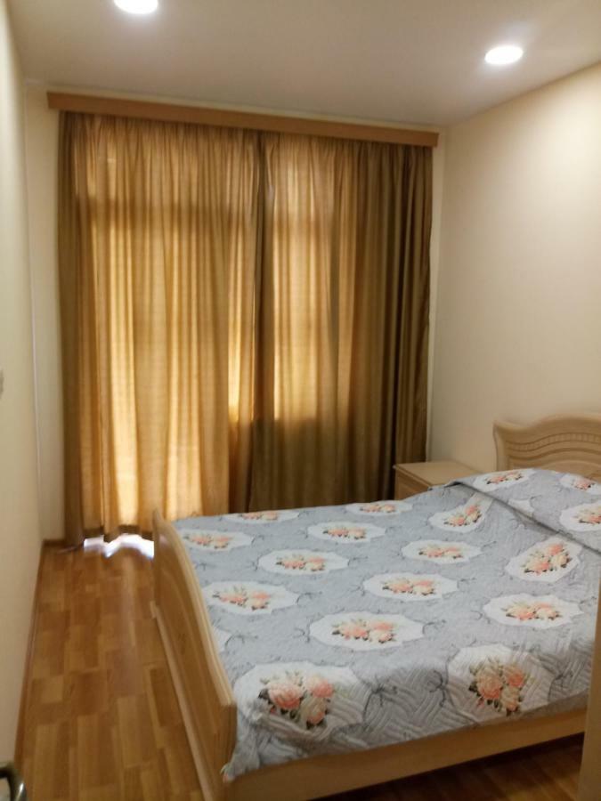 Flat in Batumi city centre Leilighet Eksteriør bilde