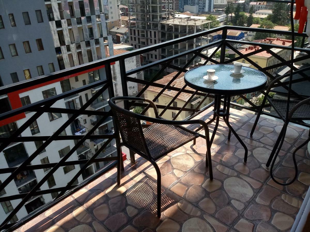 Flat in Batumi city centre Leilighet Eksteriør bilde